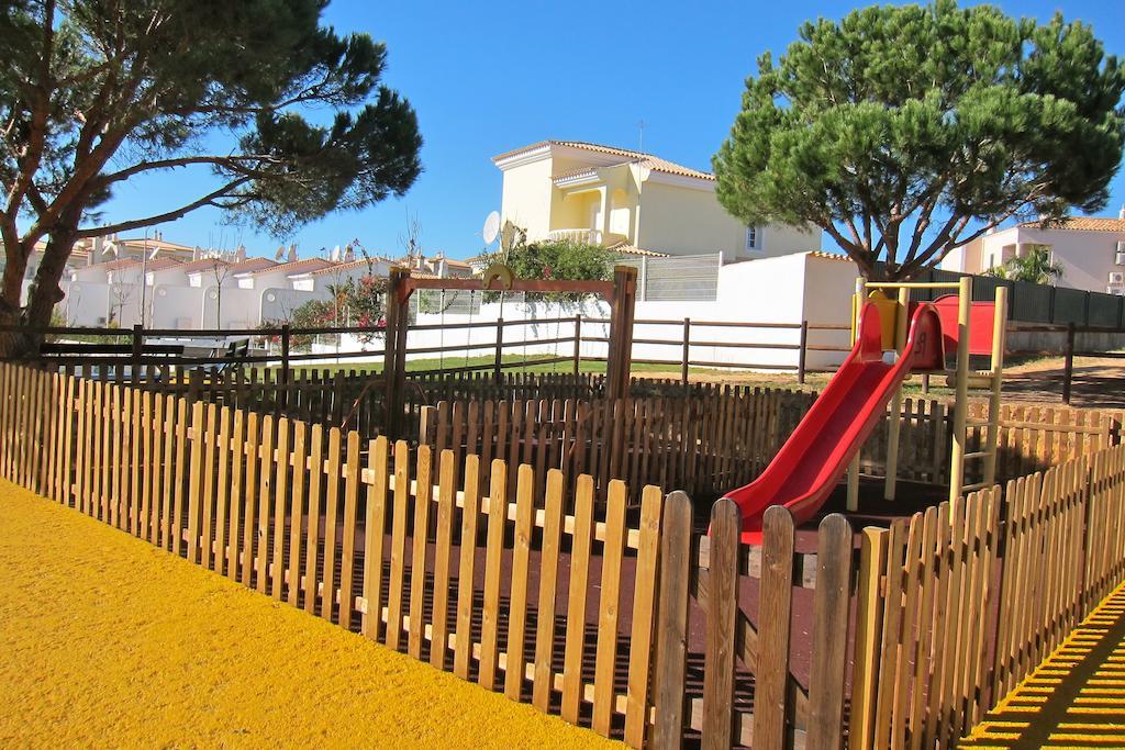 6 Bedroom Villa Brady Private With Pool And Garden Albufeira Extérieur photo